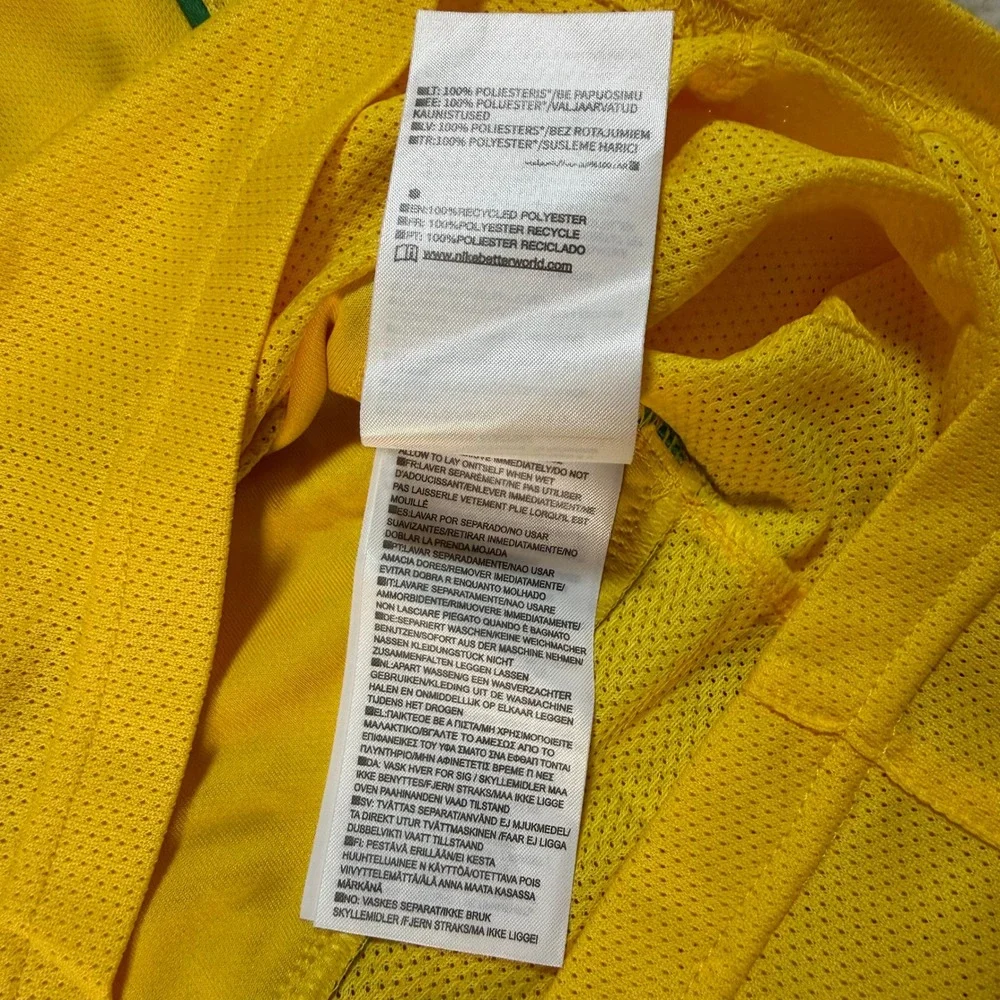 Nike Brazil Ronaldinho 10 Soccer Jersey Yellow Green Mens M Player Version NWT